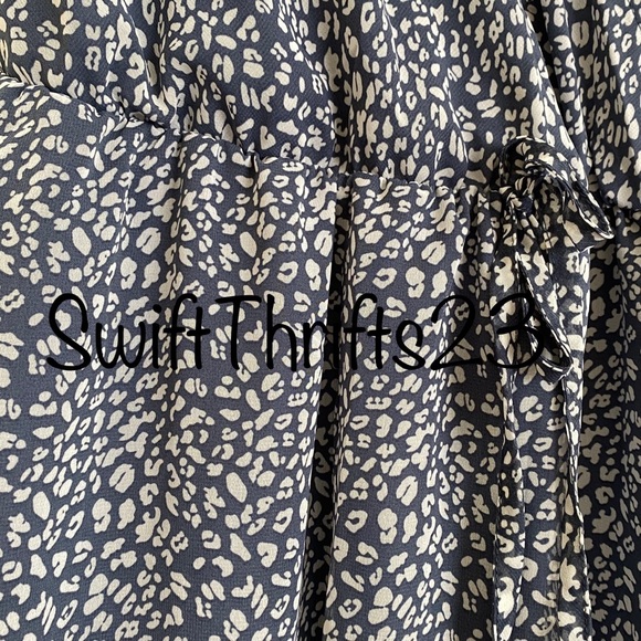 Women's Casual Short Sleeve V Neck Ruffle Print High Waist Flowy Mini Dress - Picture 4 of 4